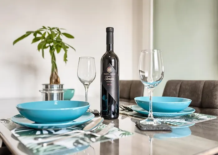 Joelle Διαμέρισμα Πούλα